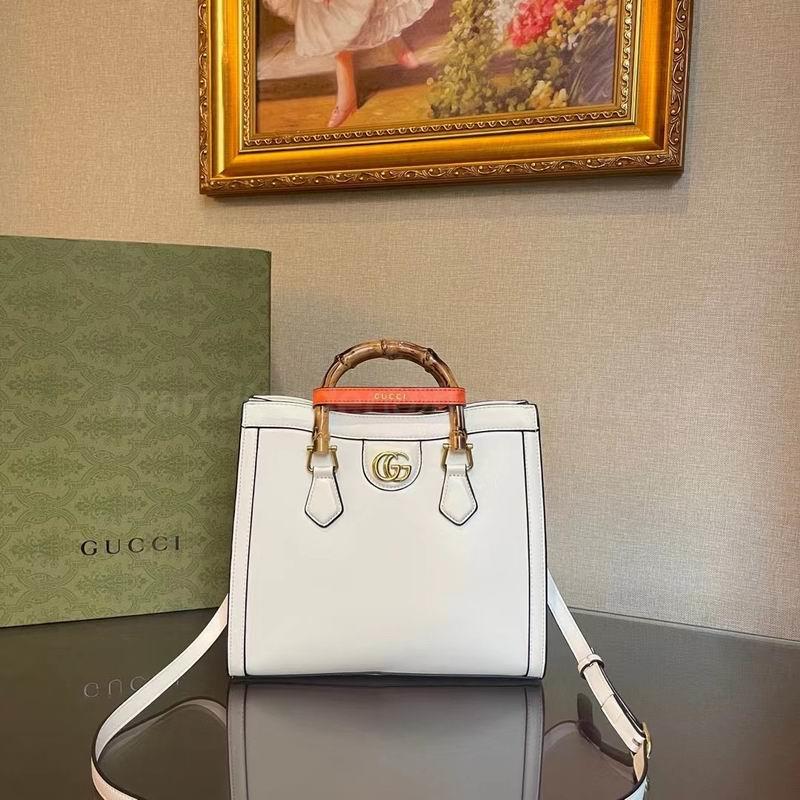 Gucci Handbags 26